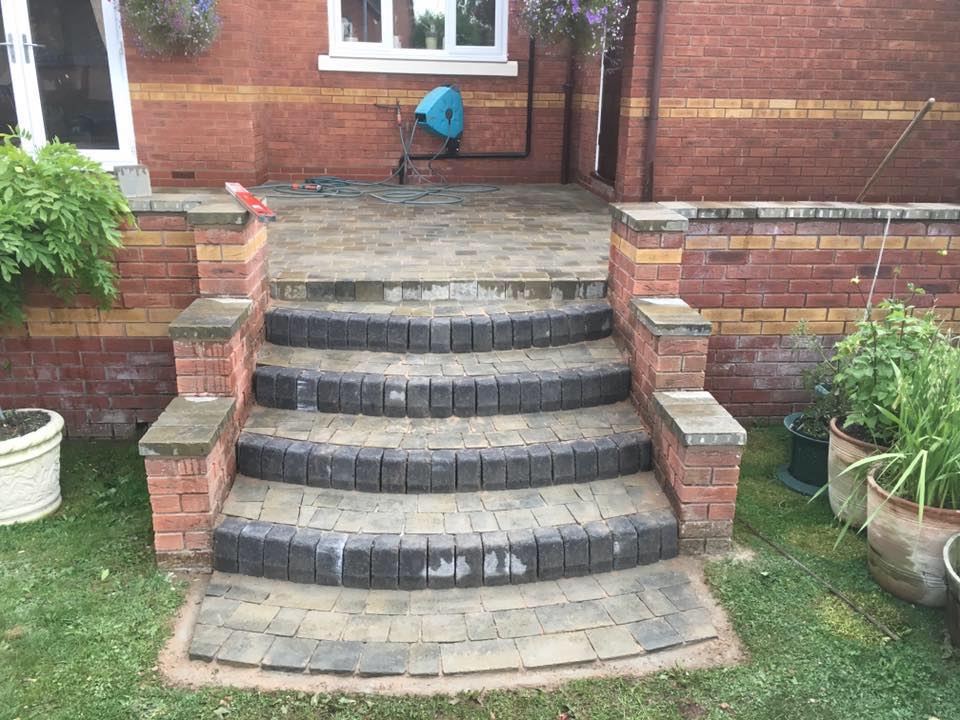 D & R Paving and Landscaping - Brickwork